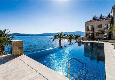 Appartement exclusif à Porto Montenegro Tat à vendre avec 2 chambres vue mer