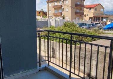 Një mini-hotel biznesi i gatshëm në tivat për 10 apartamente në shitje