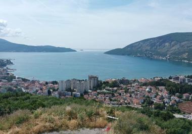 Terrain avec vue sur la mer 538 m2 à Herceg Novi