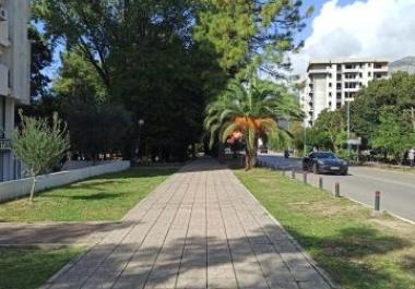 Espace de bureau à vendre au centre-ville de Bar dans un emplacement privilégié