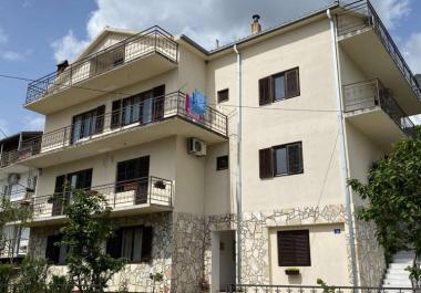 Mahnitëse seaview 11-dhoma gjumi mini hotel në Tivat vetëm 500 m në det