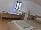 Stunning seaview 11 camere da letto mini hotel a Tivat a soli 500 m dal mare