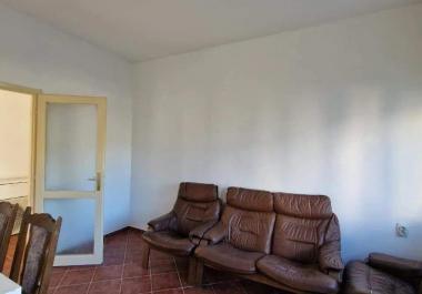 appartement 1 chambre 40 m2 près de la mer à Tat à un emplacement privilégié