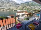 Splendida vista mare 115 m2 duplex con 3 camere da letto a Muo: vivi il tuo sogno a Kotor