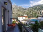 Splendida vista mare 115 m2 duplex con 3 camere da letto a Muo: vivi il tuo sogno a Kotor