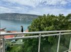 Appartement moderne et ensoleillé de 44 m2 à Herceg Novi avec vue panoramique