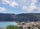 Splendida casa a due piani a Herceg Novi con terrazza sul tetto vicino al mare