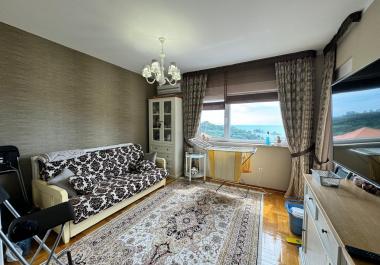 Výhled na moře 44 m2 Apartmán v Petrovac s terasou