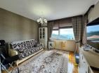 Vista mare Appartamento di 44 m2 a Petrovac con terrazza