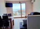 Seaview apartament 60 m2 ne Dobra Voda ne shitje me pishine dhe tarrace