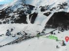 Terrain urbanisé de 371 m2 à Zabljak à 100 m des remontées mécaniques du centre de ski Savin Kuk