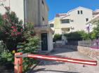 Apartman s pogledom na more u Petrovcu, samo 150 metara od plaže