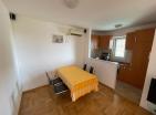 Apartman s pogledom na more u Petrovcu, samo 150 metara od plaže