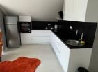 Apartament luksoz 144 m2 në Bar me pamje nga deti, sauna dhe xhakuzi