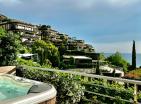 Appartement de luxe de 2 chambres avec vue sur la mer à Dukley Gardens, Budva avec jacuzzi