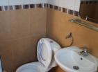 Omamljanje 9-apartma mini hotel v Sutomore ob lepi plaži Maljevik