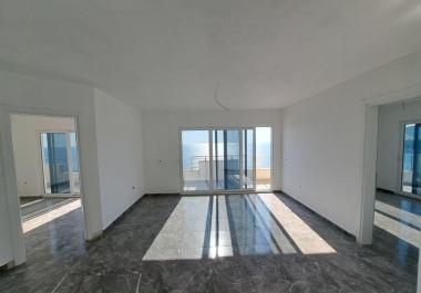 Superbe appartement de 86 m2 avec vue sur la mer à Dobra Voda, excellent investissement