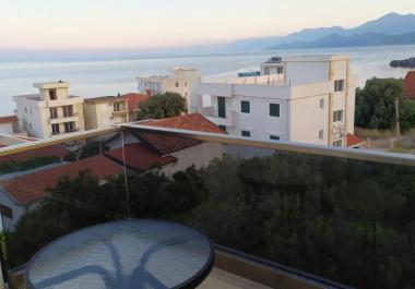 Studio 1 chambre avec vue sur la mer appartement de 34 m2 à Utjeha, à quelques pas de la plage