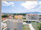 Luksuzni penthouse površine 16 m2 s pogledom na more, bazen i terasu