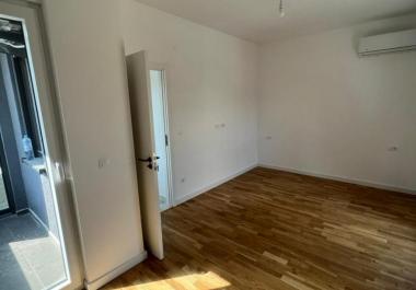 Apartament simpatik i ri 45 m2 në Bar në ndërtesën e re