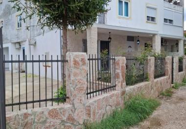 Apartament elegant i ri 33 m2 në Bar pranë qendrës