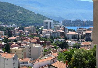 Nouvel appartement de 45 m2 avec vue sur la mer à seulement 8 minutes à pied de la plage