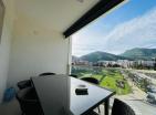 Elegante apartamento de un dormitorio y 63 m2 en Budva en Tre Canne residence cerca del mar