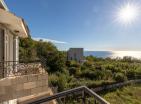 Impresionante casa panorámica con vistas al mar de 249 m2 en Blizikuće como mini hotel