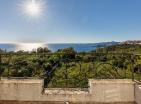 Impresionante casa panorámica con vistas al mar de 249 m2 en Blizikuće como mini hotel