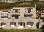 Impresionante casa panorámica con vistas al mar de 249 m2 en Blizikuće como mini hotel