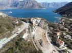 Terrain à Morinj à 300 m de la mer avec projet de villa et vue panoramique