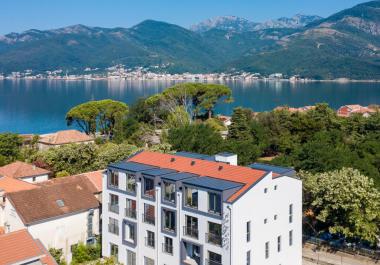 Appartement de deux chambres de 60.83m2 sur le penthouse avec vue sur la mer